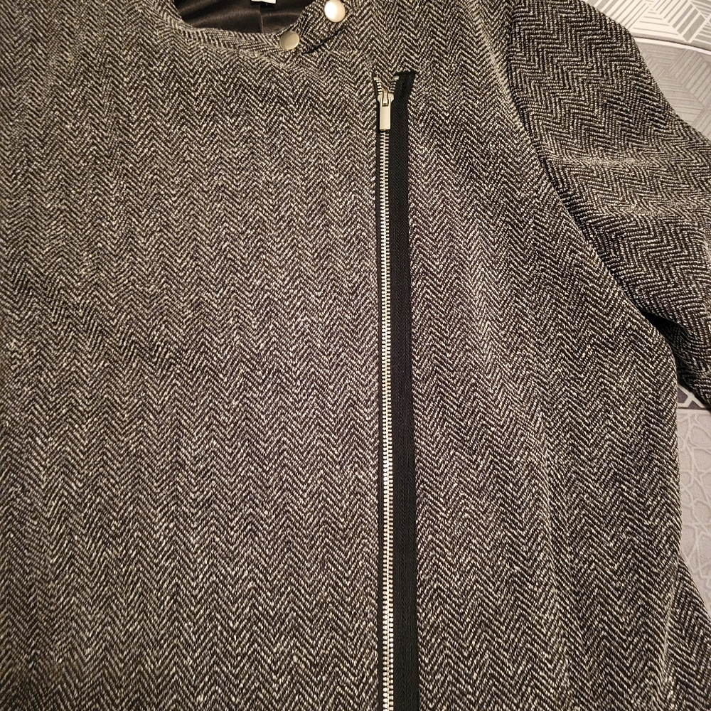 Jacket - Picture 4 of 7